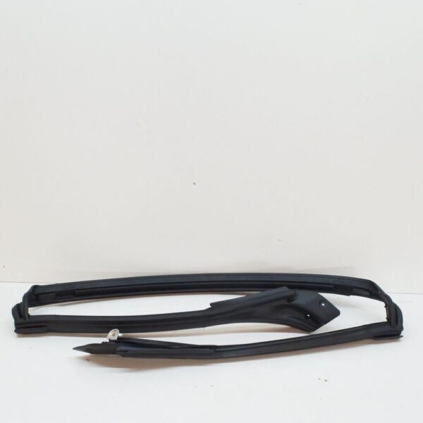 A2317200078 - NEW MERCEDES-BENZ SL R231 FRONT WINDSHIELD SEALING A2317200078 ORIGINAL