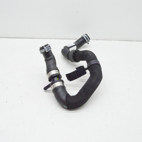 A2388305400 - NEW MB CLS C257 HOLDER TO CIRCULATION PUMP RETURN HOSE LHD A2388305400 ORIGINAL