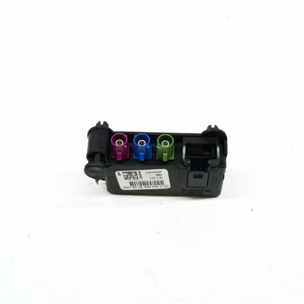 A2389055000 - NEW MERCEDES-BENZ S W222 ROOF AERIAL ANTENNA AMPLIFIER A2389055000