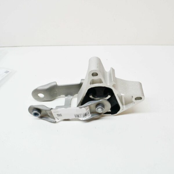 A2462400809 - NEW MERCEDES-BENZ CLA C117 TOP ENGINE MOUNT WITH BRACKET A2462400809