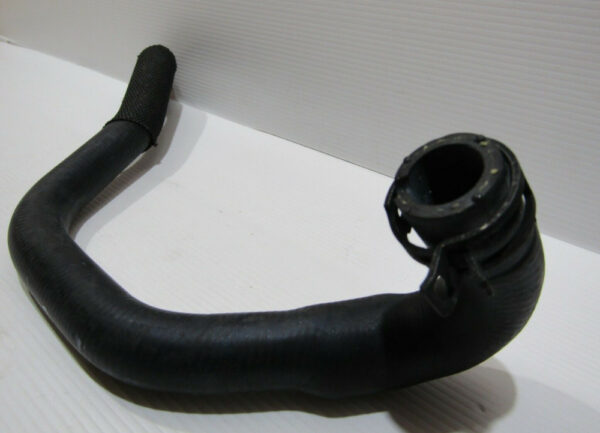 A2465011258 - NEW MB CLA C117 OIL COOLER CIRCULATION PUMP COOLANT HOSE A2465011258 ORIGINAL