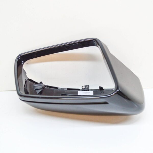 A24681102009191 - NEW MB GLA-CLASS X156 RIGHT WING MIRROR COVER CAP A24681102009191