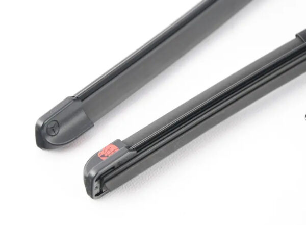 A2468201345 - NEW MERCEDES-BENZ B W246 FRONT WIPER BLADE SET RHD A2468201345 ORIGINAL