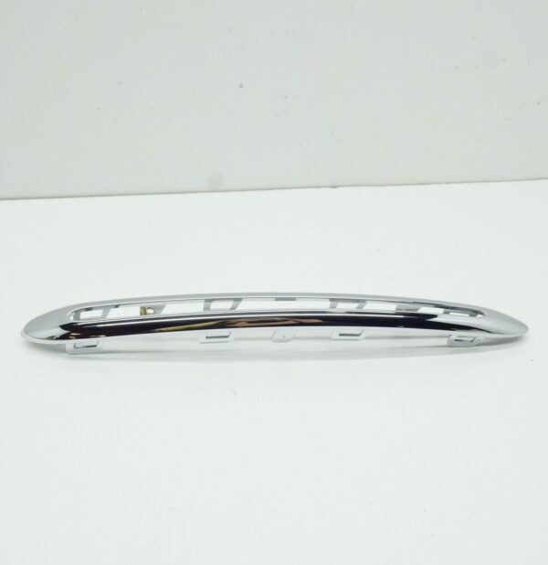 A2468851374 - NEW MERCEDES-BENZ B W246 FRONT LEFT BUMPER MOLDING A2468851374