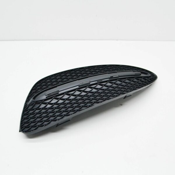 A2468852722 - NEW MERCEDES-BENZ B W246 FRONT LEFT GRILL A2468852722 ORIGINAL