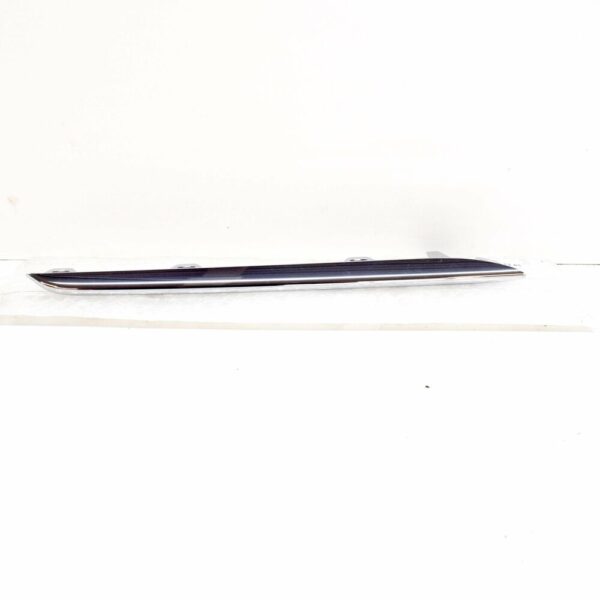 A2468882285 - NEW MERCEDES-BENZ B W246 RADIATOR GRILLE BOTTOM RIGHT TRIM A2468882285 ORIGINAL