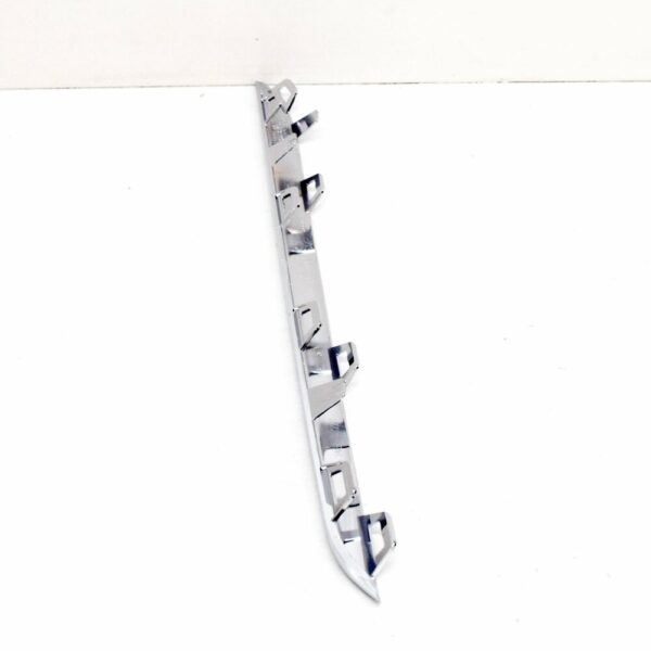 A2468882285 - NEW MERCEDES-BENZ B W246 RADIATOR GRILLE BOTTOM RIGHT TRIM A2468882285 ORIGINAL