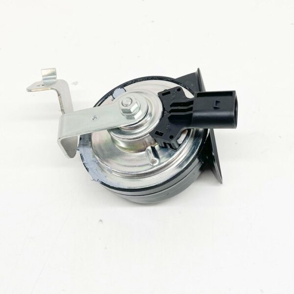 A2475403306 - NEW MERCEDES-BENZ A W177 RIGHT HORN SIGNAL A2475403306