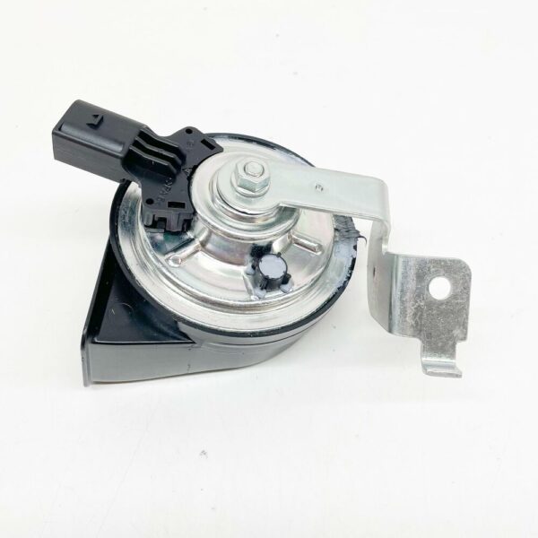 A2475403306 - NEW MERCEDES-BENZ A W177 RIGHT HORN SIGNAL A2475403306