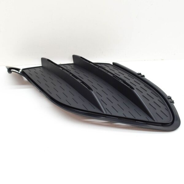 A2478857803 - NEW MB GLB X247 FRONT BUMPER LOWER RIGHT SIDE GRILLR COVER A2478857803 ORIGINAL