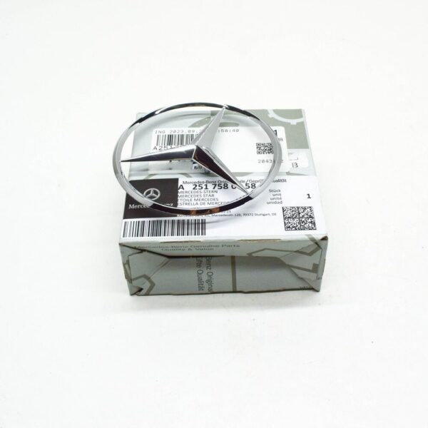A2517580058 - NEW MERCEDES-BENZ R-CLASS W251 TRUNK LID BADGE EMBLEM A2517580058 ORIGINAL