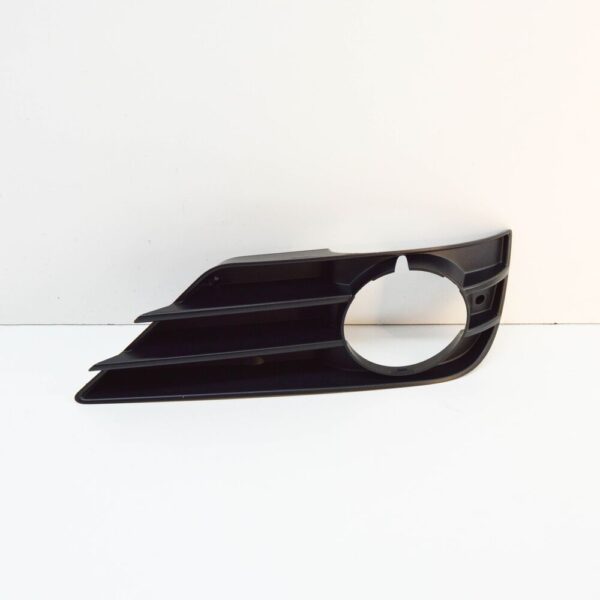 A2518851253 - MB R W521 Front Right Fog Light Grille A2518851253 NEW