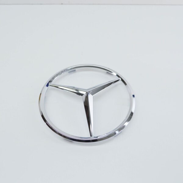 A2518880086 - NEW MERCEDES-BENZ R-CLASS W251 BONNET BADGE A2518880086 2007 ORIGINAL