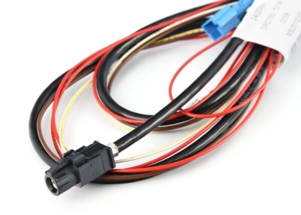A2535404021 - MB X253 USB Connector Authentic Wiring A2535404021