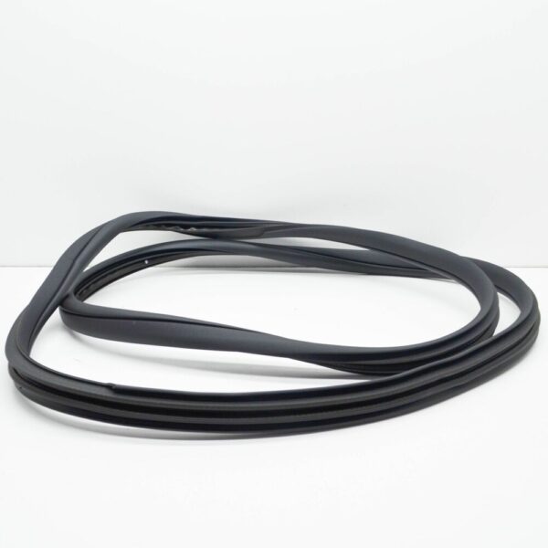 A25369701009G44 - NEW MB GLC COUPE C253 FRONT DOOR RUBBER SEALING A25369701009G44 ORIGINAL