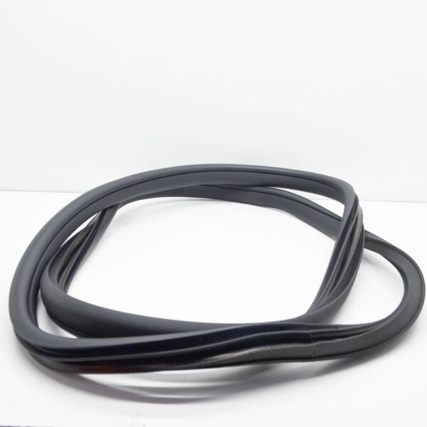 A25369701009G44 - NEW MB GLC COUPE C253 FRONT DOOR RUBBER SEALING A25369701009G44 ORIGINAL