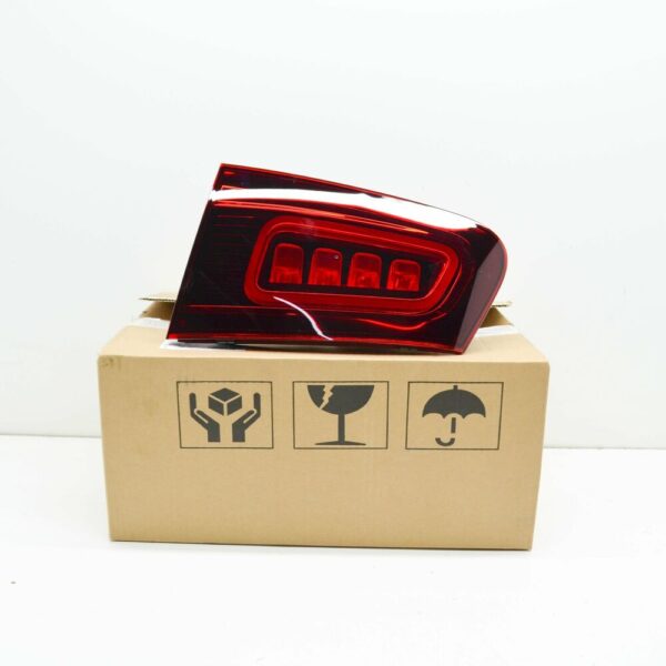A2539060102 - NEW MB GLC C253 REAR LEFT TAILGATE TRUNK TAILLIGHT LAMP A2539060102