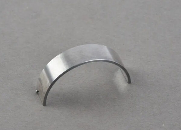 A270033010256 - NEW MERCEDES-BENZ CLK C209 MAIN BEARING LOWER HALF A270033010256 ORIGINAL