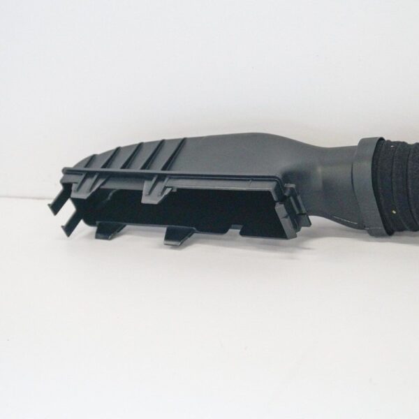 A2700900382 - Mercedes-Benz CLA C117 Air Inlet Channel A2700900382 New