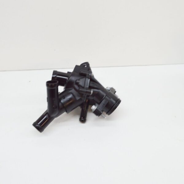A2702002200 - NEW MERCEDES-BENZ GLA X156 THERMOSTAT A2702002200