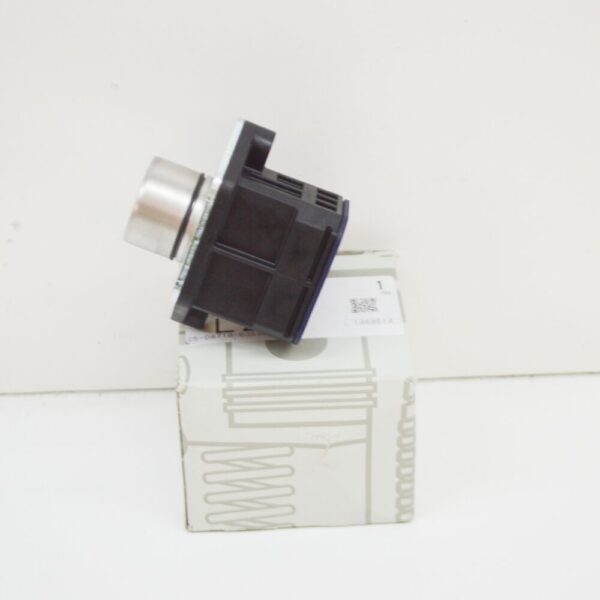 A2709820000 - MERCEDES-BENZ GLA X156 ENGINE SOLENOID VALVE A2709820000 NEW GENUINE