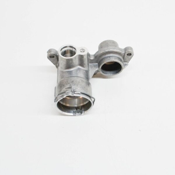 A2712001356 - NEW MB SPRINTER W906 CYLINDER CRANKCASE RIGHT FITTING A2712001356 ORIGINAL