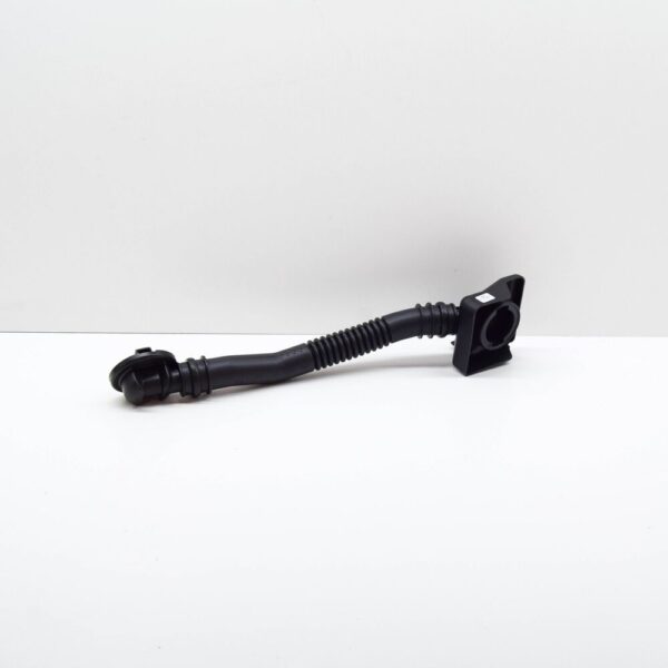 A2740101804 - NEW MERCEDES-BENZ VITO W447 OIL FILLER NECK A2740101804 ORIGINAL