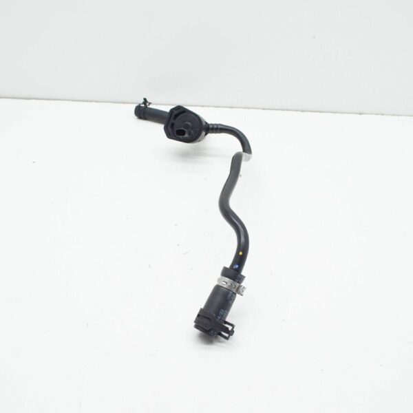A2740187201 - NEW MERCEDES BENZ GLC C253 ENGINE BREATHING VENT LINE A2740187201 / A2740186700