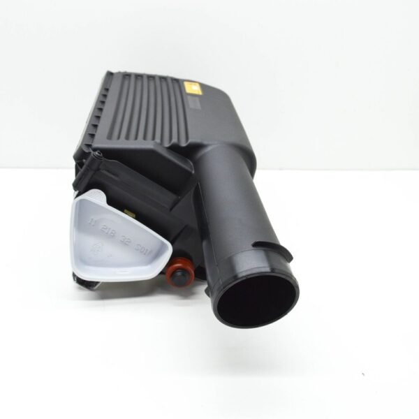 A2740901701 - NEW MERCEDES-BENZ C W204 AIR FILTER BOX A2740901701 ORIGINAL