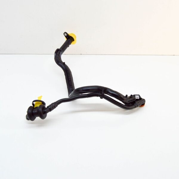 A2760182300 - NEW MERCEDES-BENZ C W205 ENGINE BLEED HOSE A2760182300 ORIGINAL