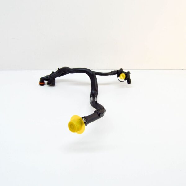 A2760182300 - NEW MERCEDES-BENZ C W205 ENGINE BLEED HOSE A2760182300 ORIGINAL