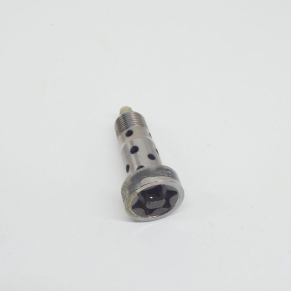 A2760500278 - NEW MB AMG GT C190 ENGINE VARIABLE TIMING CONTROL VALVE A2760500278