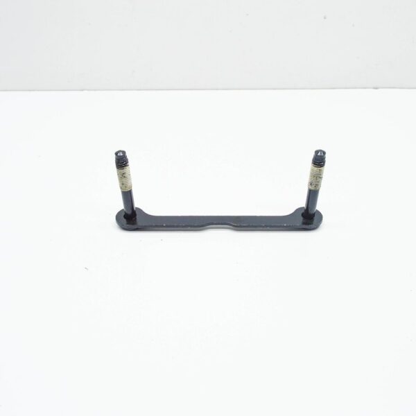 A2926100300 - NEW MERCEDES-BENZ GLE C292 TRAILER HITCH MOUNTING PLATE A2926100300