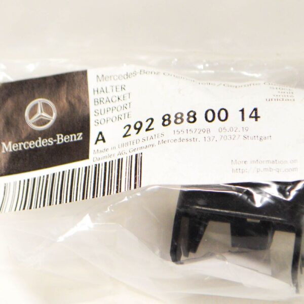 A2928880014 - NEW MERCEDES BENZ GLE C292 FRONT CAMERA BRACKET A2928880014 ORIGINAL