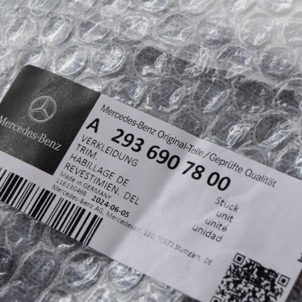 A2936907800 - MERCEDES-BENZ EQC Rear Right Longitudinal Member Trim A2936907800 NEW GENUINE