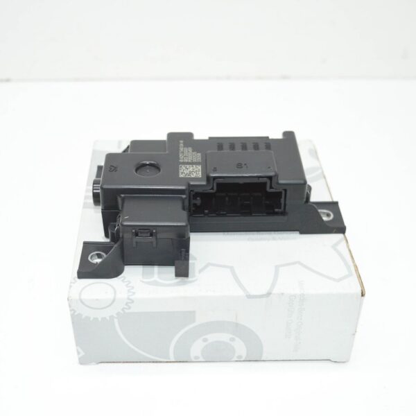 A2975400441 - MERCEDES-BENZ EQS V297 Fuse Box A2975400441 NEW GENUINE