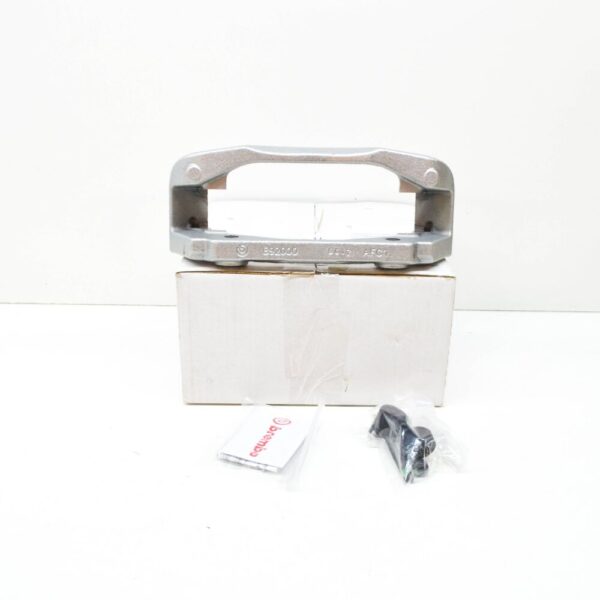 A4474200115 - MB VITO Tourer W447 caliper mount front right A4474200115 NEW REAL