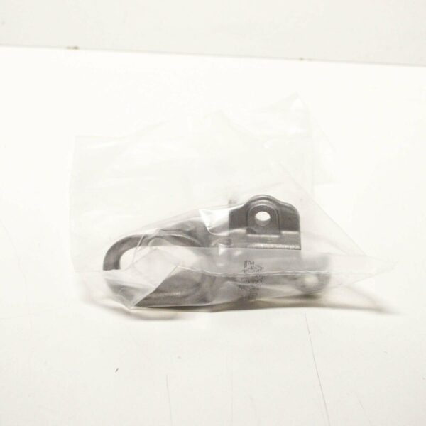A4475000631 - NEW MERCEDES-BENZ VITO W447 COOLER RIGHT MOUNT A4475000631 OEM