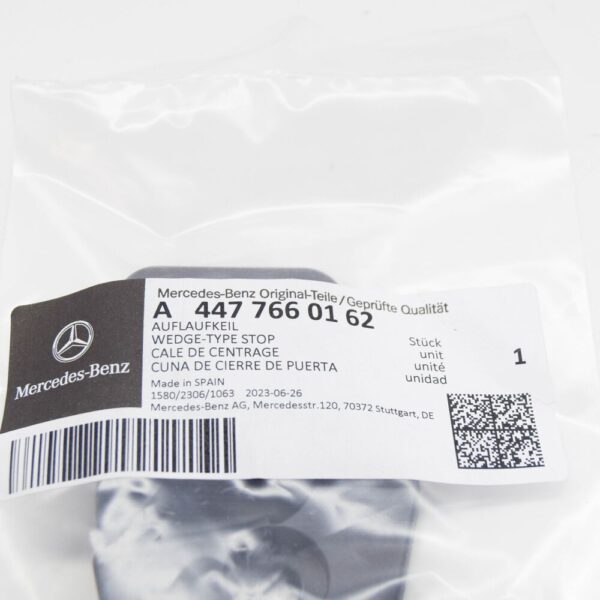 A4477660162 - MERCEDES-BENZ VITO W447 Tailgate Wedge-Type Stop A4477660162 NEW GENUINE