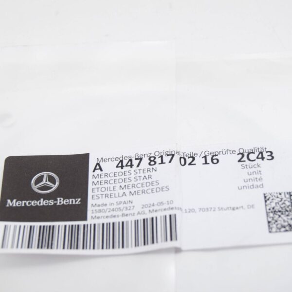 A44781702162C43 - MERCEDES-BENZ VITO Furgon W447 Rear End Door Badge A44781702162C43 NEW GENUINE