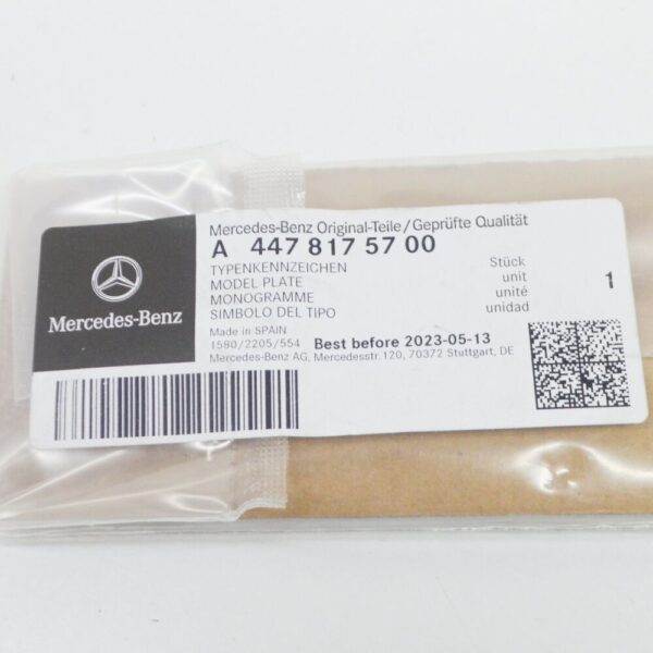 A4478175700 - Mercedes-Benz Vito W447 Rear Model Plate Badge A4478175700 NEW GENUINE