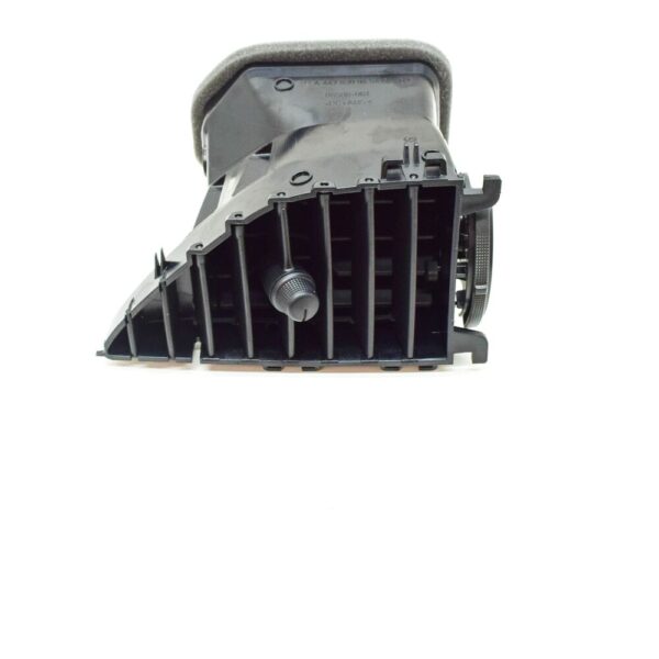 A44783006549051 - MB Vito W447 Dashboard Center Air Outlet Right A44783006549051 NEW