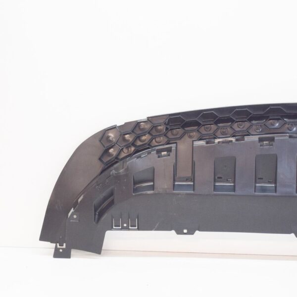 A44788500369051 - MB VITO W447 Front Bumper Lower Bracket A44788500369051 Genuine Part