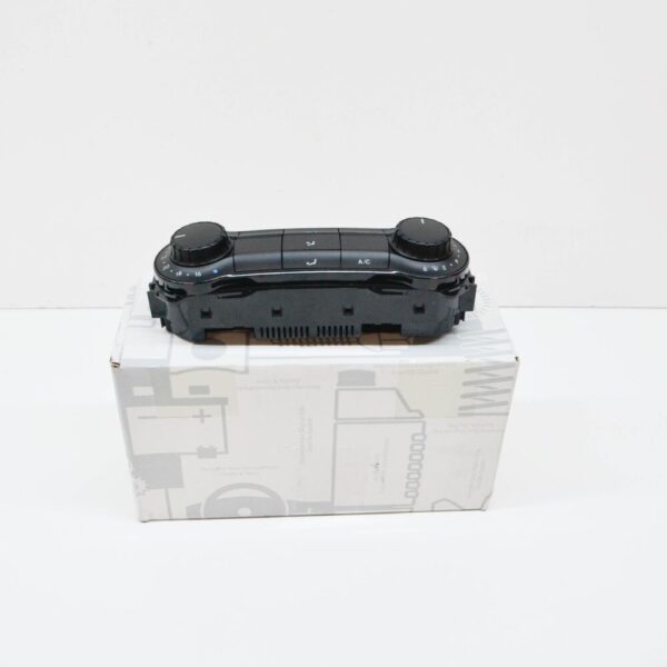 A4479005711 - MERCEDES-BENZ VITO W447 CLIMATE CONTROL UNIT PANEL A4479003318 NEW GENUINE