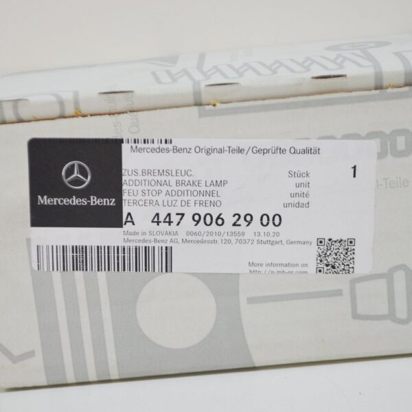 A4479062900 - Mercedes Benz Vito W447 Rear Top Brake Light A4479062900 NEW GENUINE