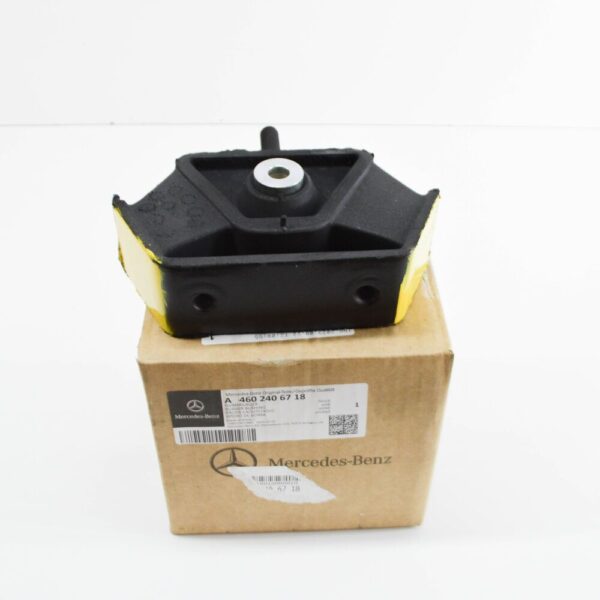 A4602406718 - NEW MERCEDES-BENZ G W460 FRONT LEFT ENGINE MOUNT A4602406718 ORIGINAL