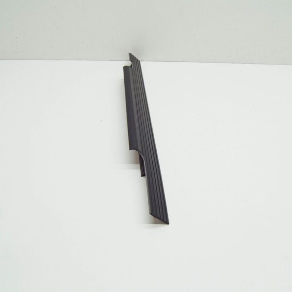 A4636861736 - MERCEDES-BENZ G W463 Rear Left Sill Plate Cover Rail A46368617369051 NEW GENUINE