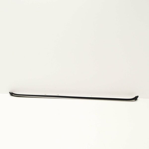 A4637250765 - NEW MERCEDES-BENZ G W463 FRONT DOOR WINDOW SEALING RAIL A4637250765 OEM