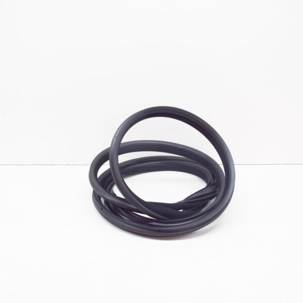 A46373103809051 - MERCEDES-BENZ G W463 Rear Door Seal A46373103809051 NEW GENUINE