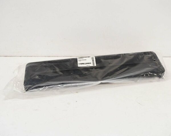 A4638850081 - NEW MB G W463 AMG FRONT BUMPER LICENSE PLATE BRACKET A4638850081 OEM